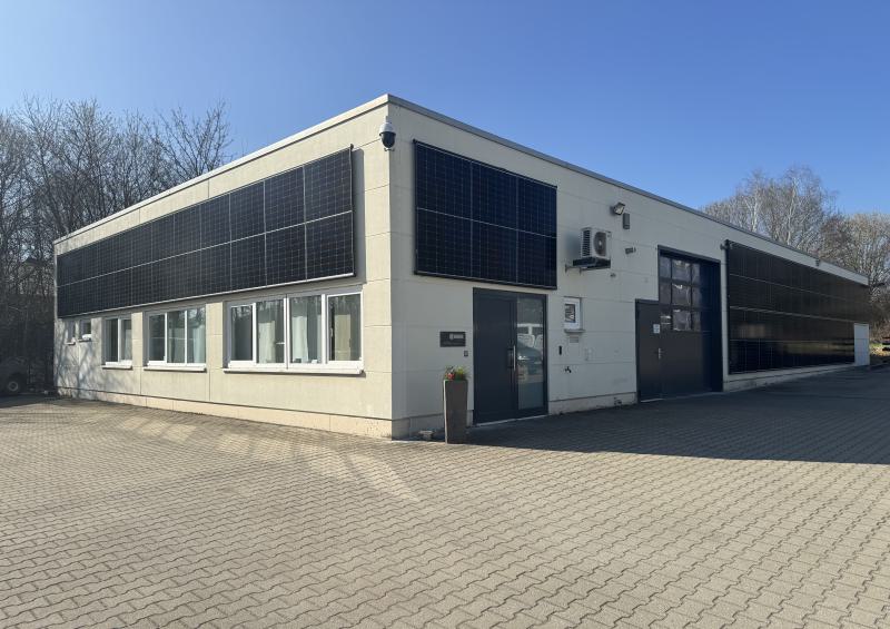  Maschinenbau Boden in Bretnig